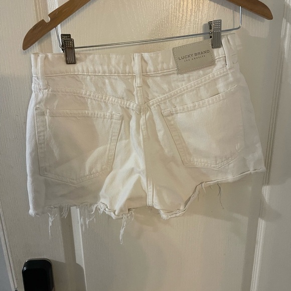 Lucky Brand White Jean Shorts - Picture 3 of 4